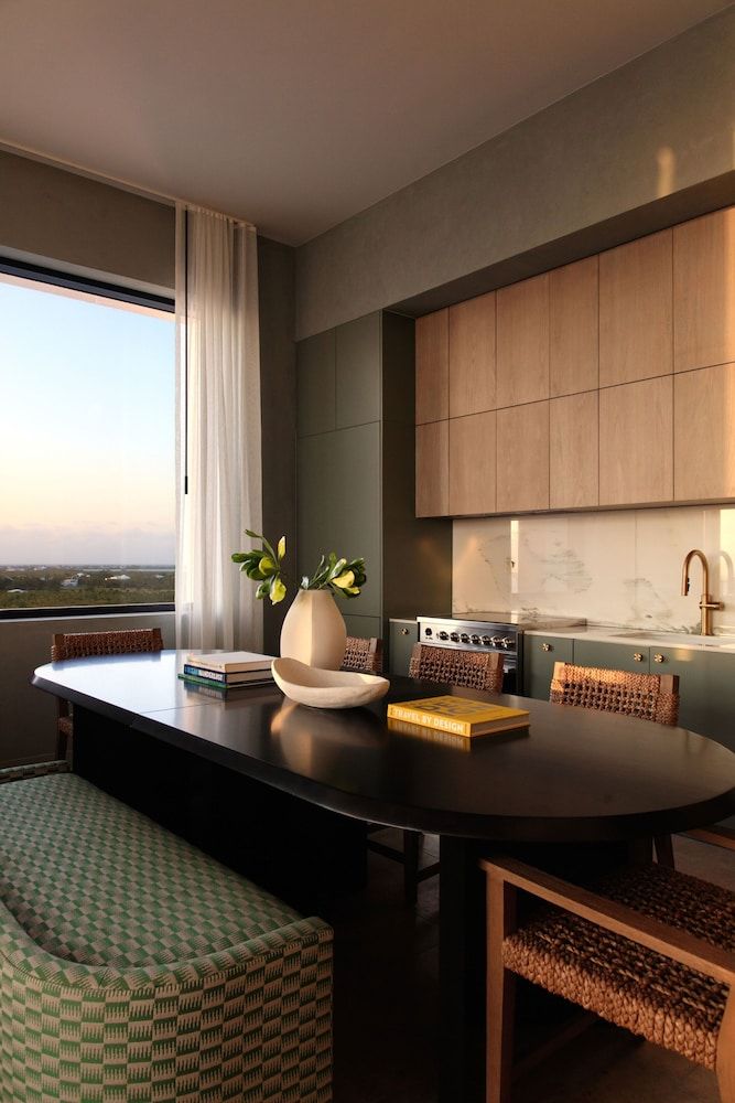 Hotel Indigo Grand Cayman by IHG Presidential Suite, 1 King Bed 9