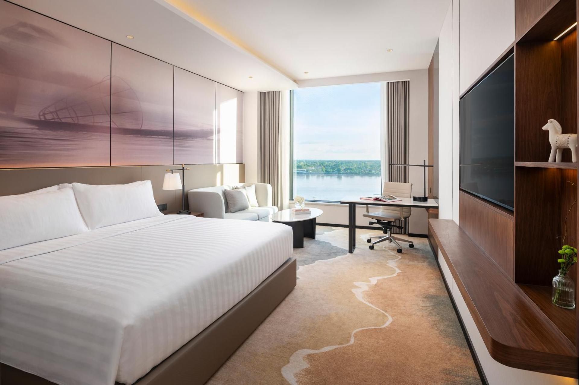 Double Room with Lake View