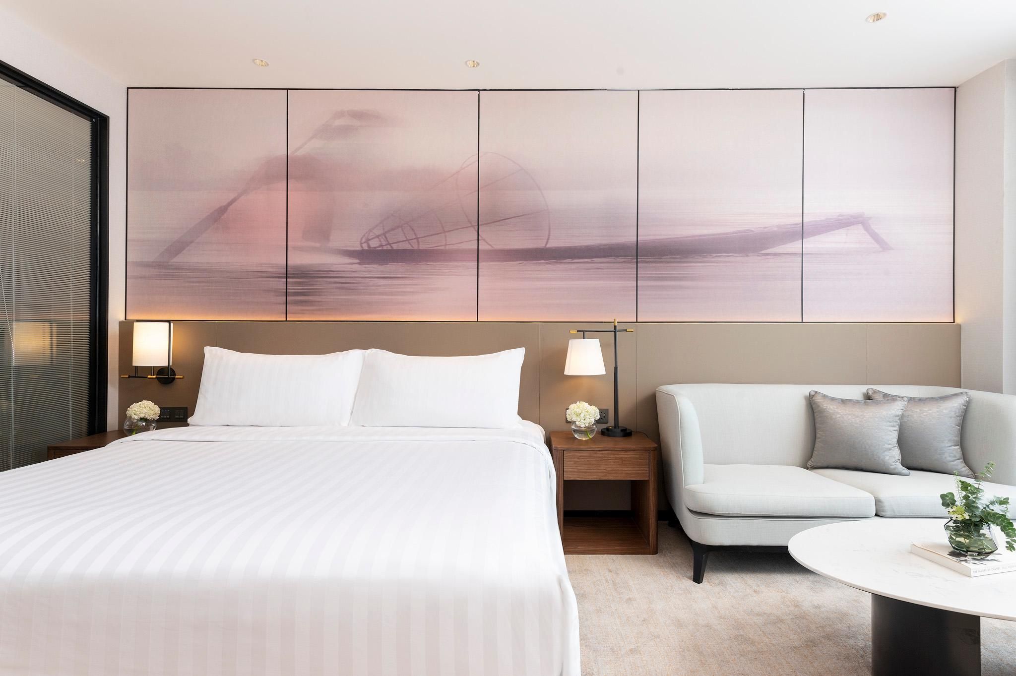 Deluxe City View King