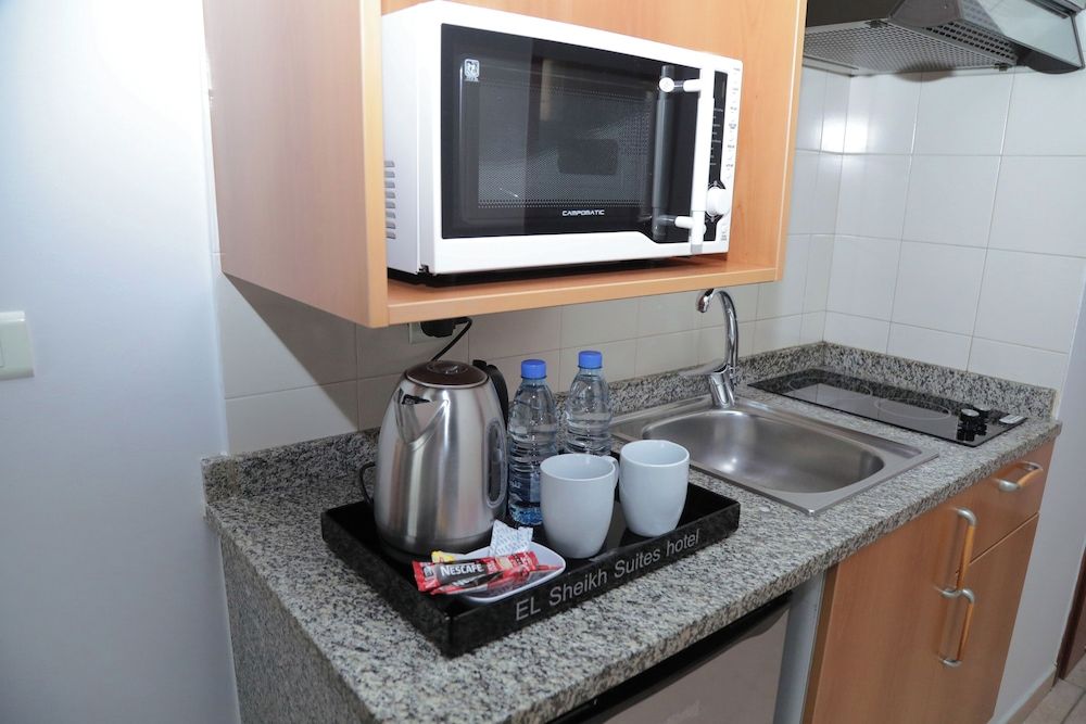 El Sheikh Suites Hotel Deluxe Twin Room 6