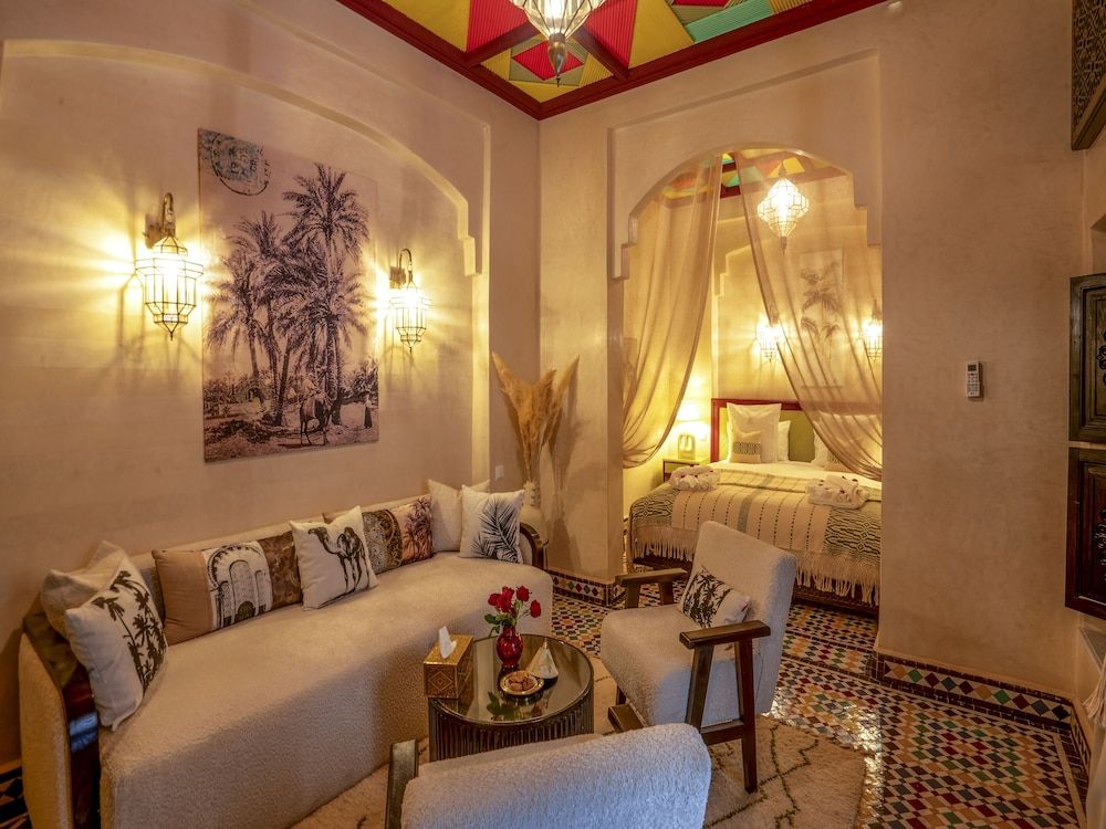 Riad Almisk Superior Triple Room, Ensuite, Courtyard View 18