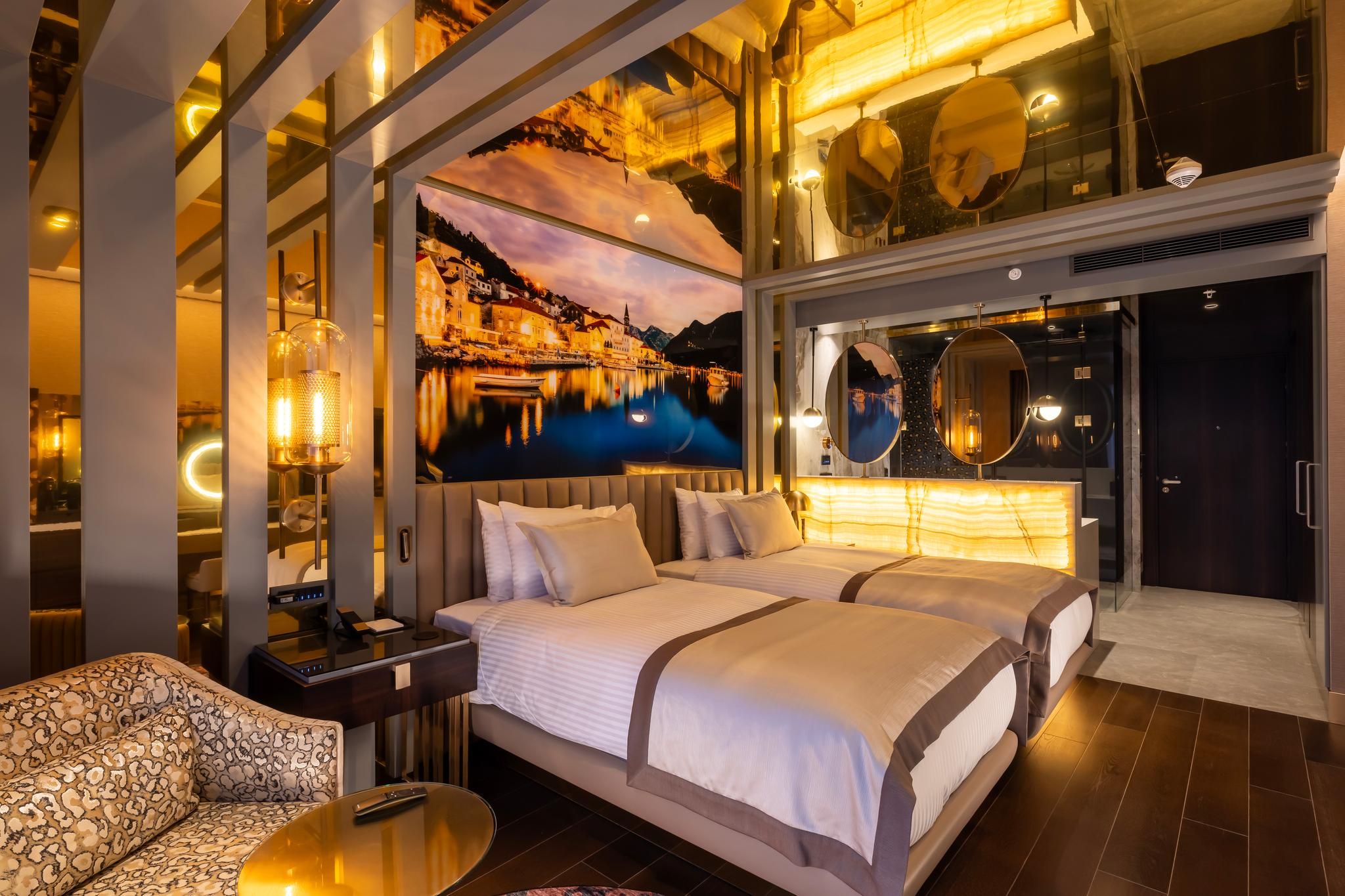 Merit Starlit Hotel & Residences Deluxe Room Sea View 2