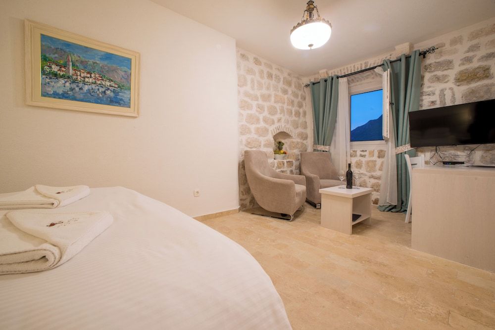 Hotel and Restaurant CONTE Double room with a sea view / Annex C