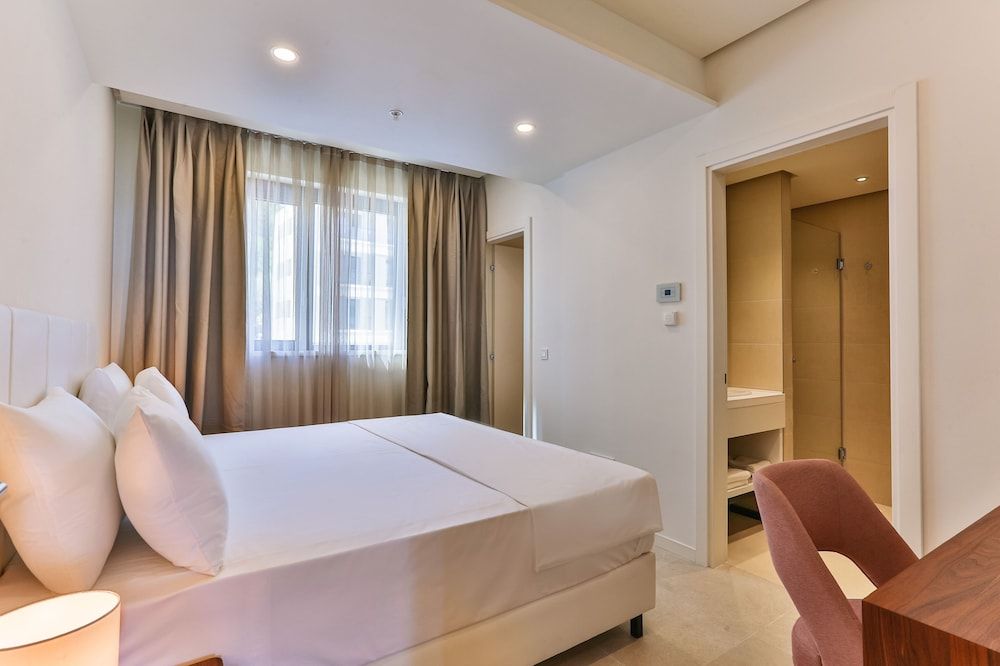Premium Apartment