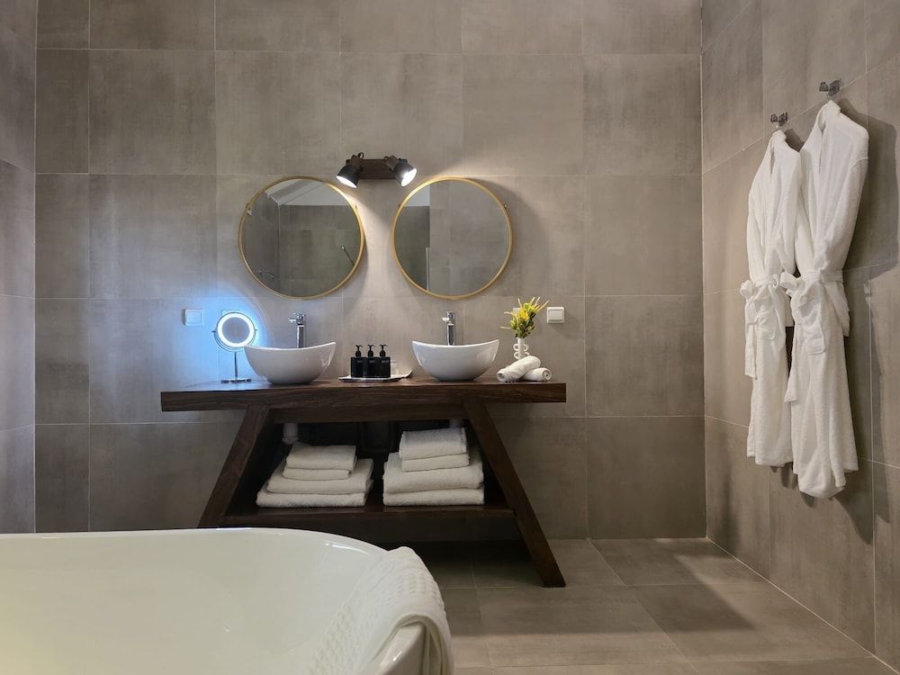 Andriana Resort & Spa Premium Suite 3