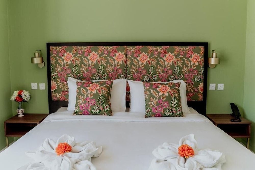 King Charles Hotel Exclusive Double or Twin Room, City View