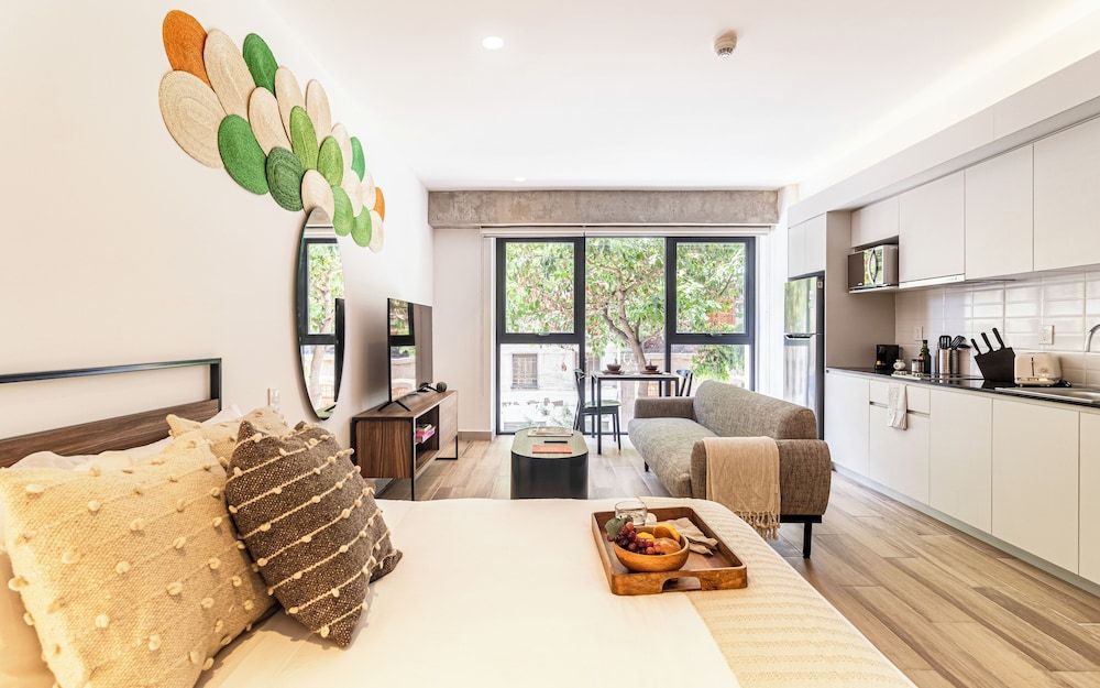 Kukun Reforma Downtown Deluxe Studio Apartment with Queen Bed 8
