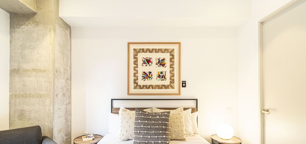 Superior One Bedroom Apartment