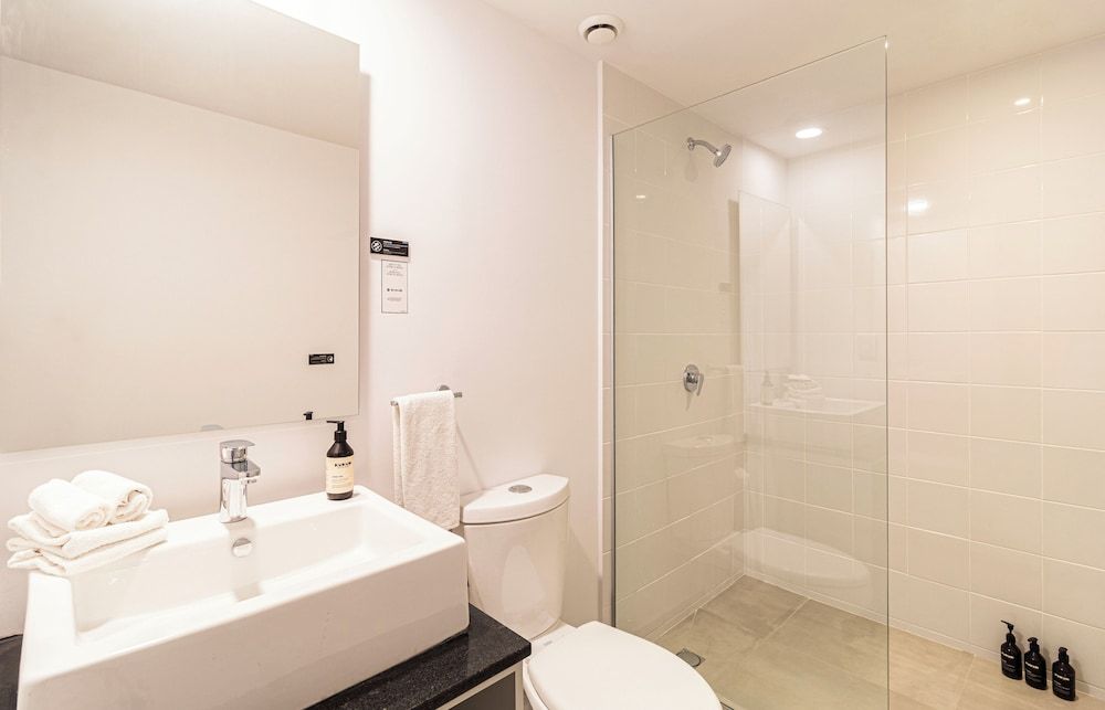 Kukun Reforma Downtown Deluxe Studio Apartment with Queen Bed 7