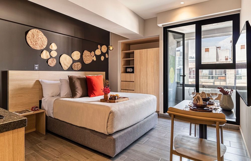 Business Loft, Balcony, City View