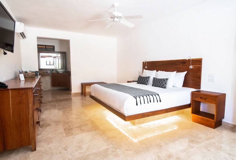 Casa del Jaguar Beach Hotel Junior Suite 2