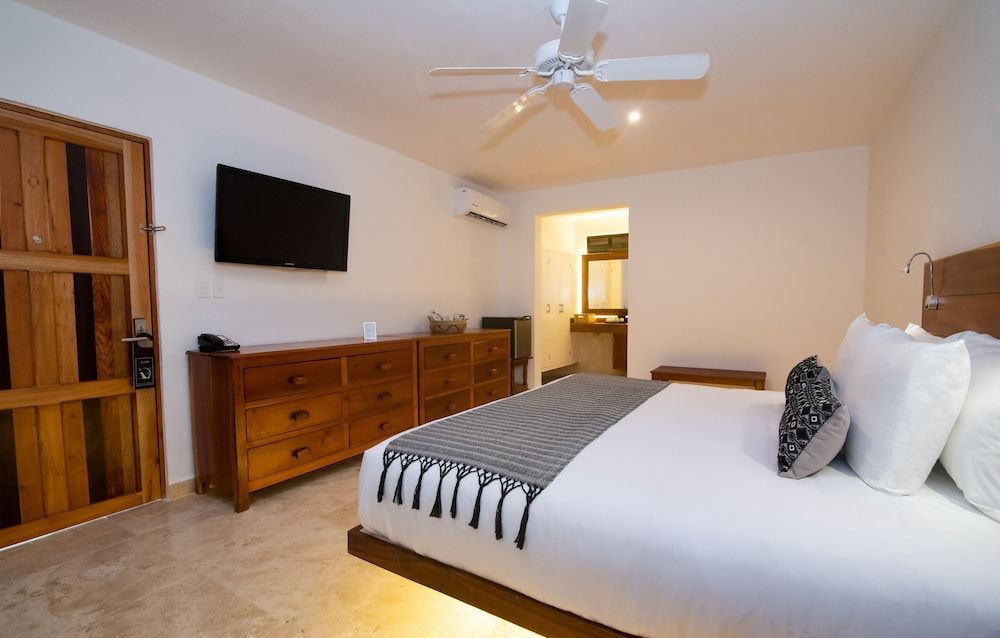 Casa del Jaguar Beach Hotel Junior Suite 5