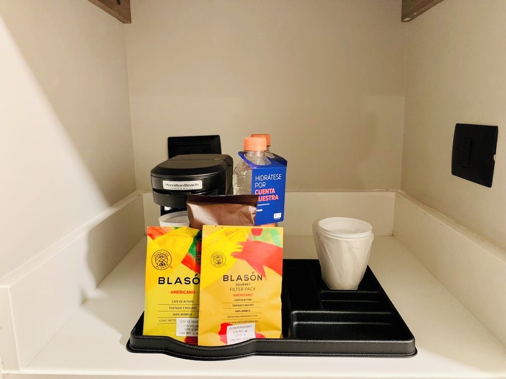 Holiday Inn Express Guadalajara Vallarta Poniente by IHG Standard Room, 2 Queen Beds 6