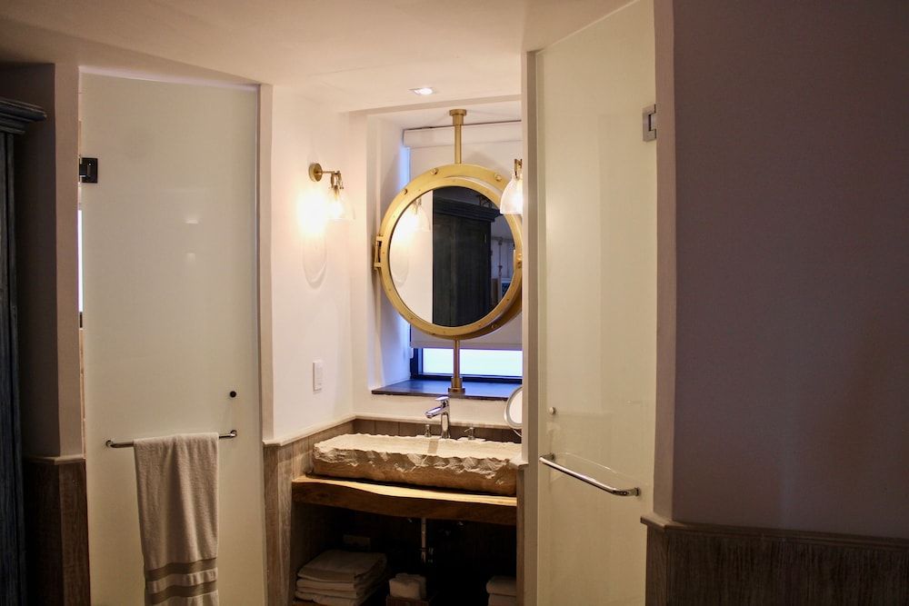 Naay Boutique Hotel Cozy one Suite King 5