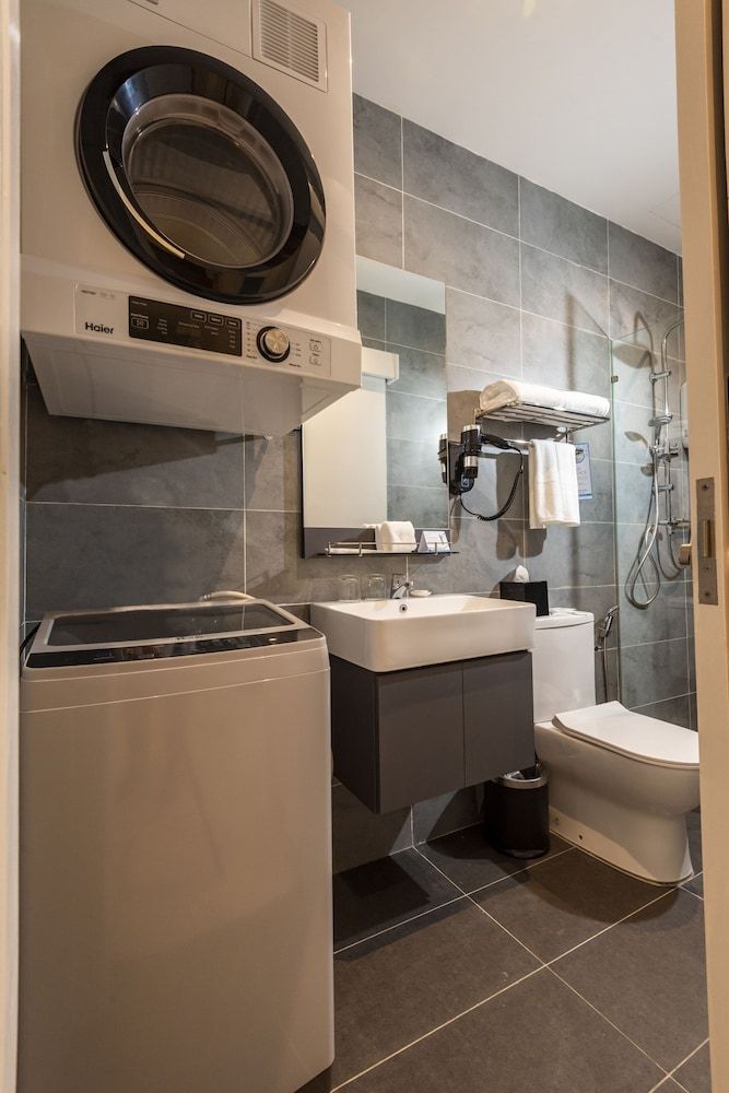 The Signature Serviced Suites Puchong Executive Apartment 6