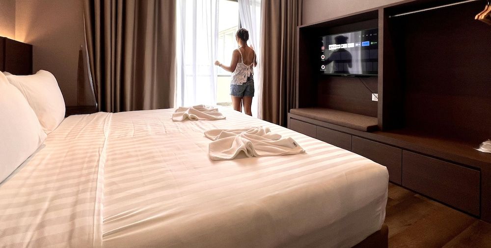 Premier Apartment