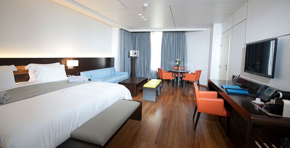 Club Suite