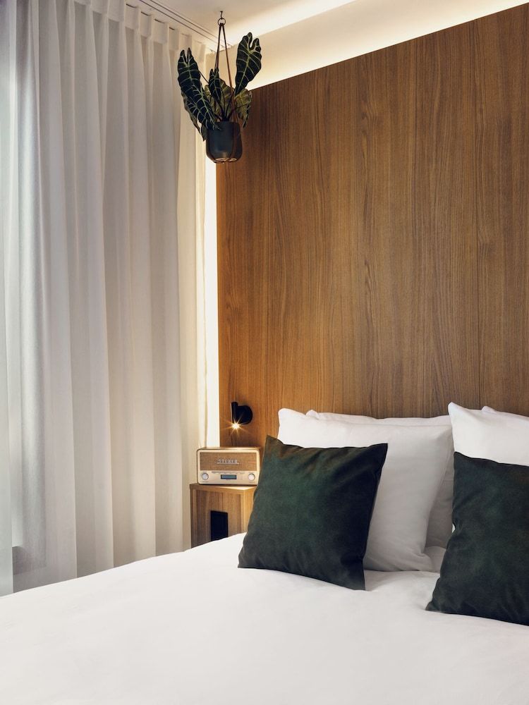 Townhouse Den Haag Basic Room 2