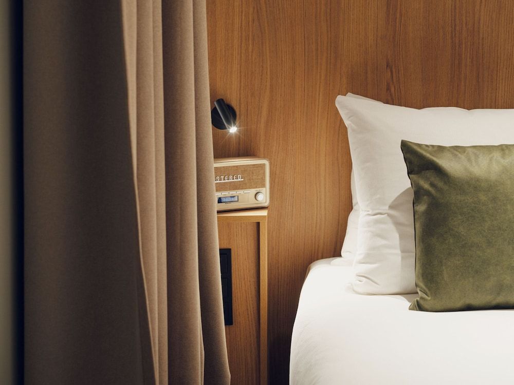 Townhouse Den Haag Comfort Room, City View 7