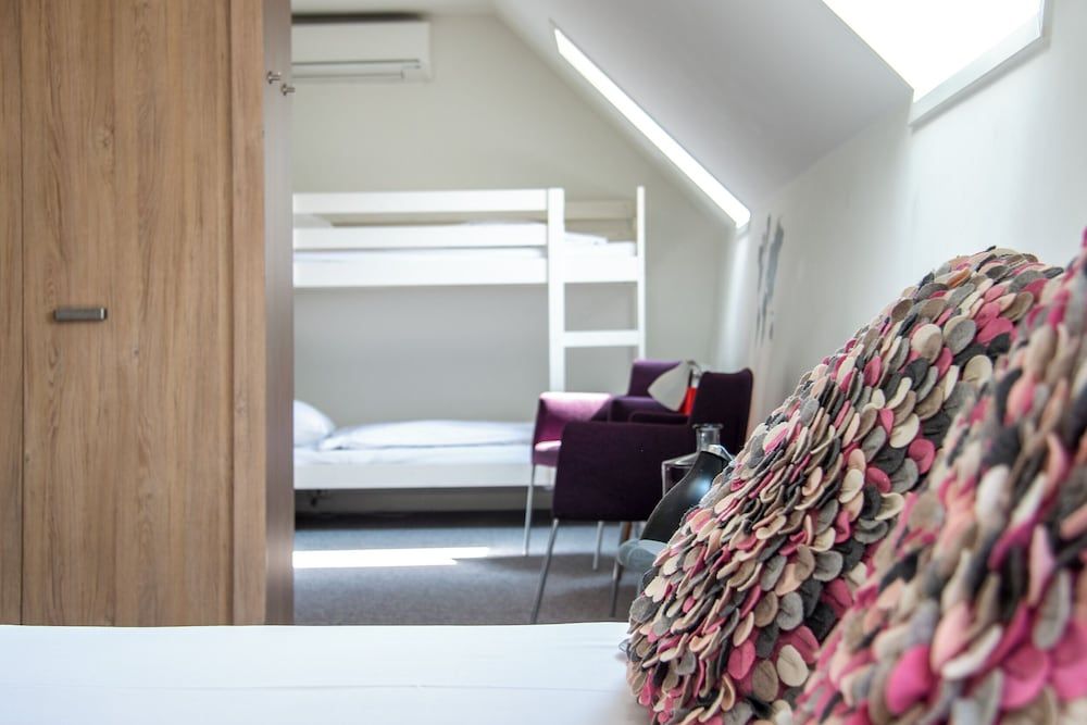 blooming Hotel Superior Loft 5