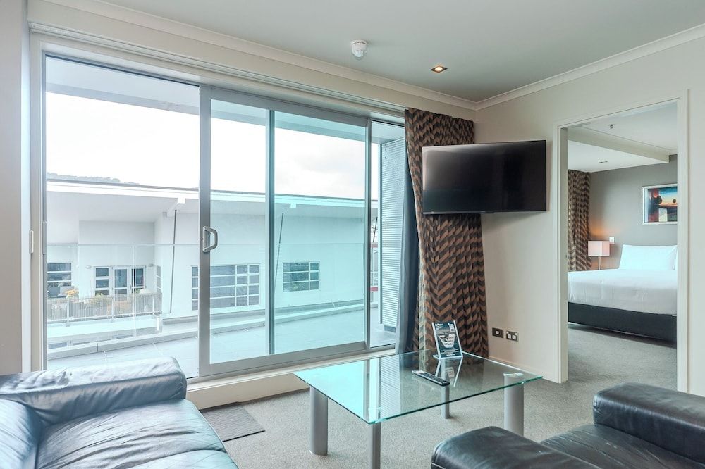 70 Tory Apartment Hotel Two Bedroom Apartment 13