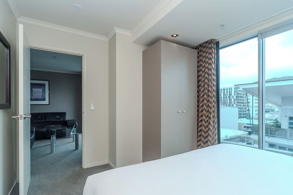 70 Tory Apartment Hotel Two Bedroom Apartment 8