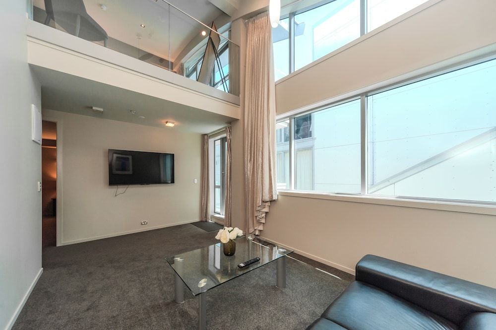 70 Tory Apartment Hotel Three Bedroom Penthouse Apartment 15