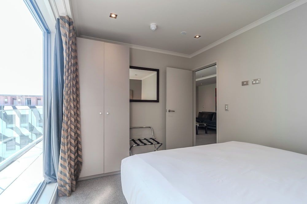 70 Tory Apartment Hotel One Bedroom Apartment 5