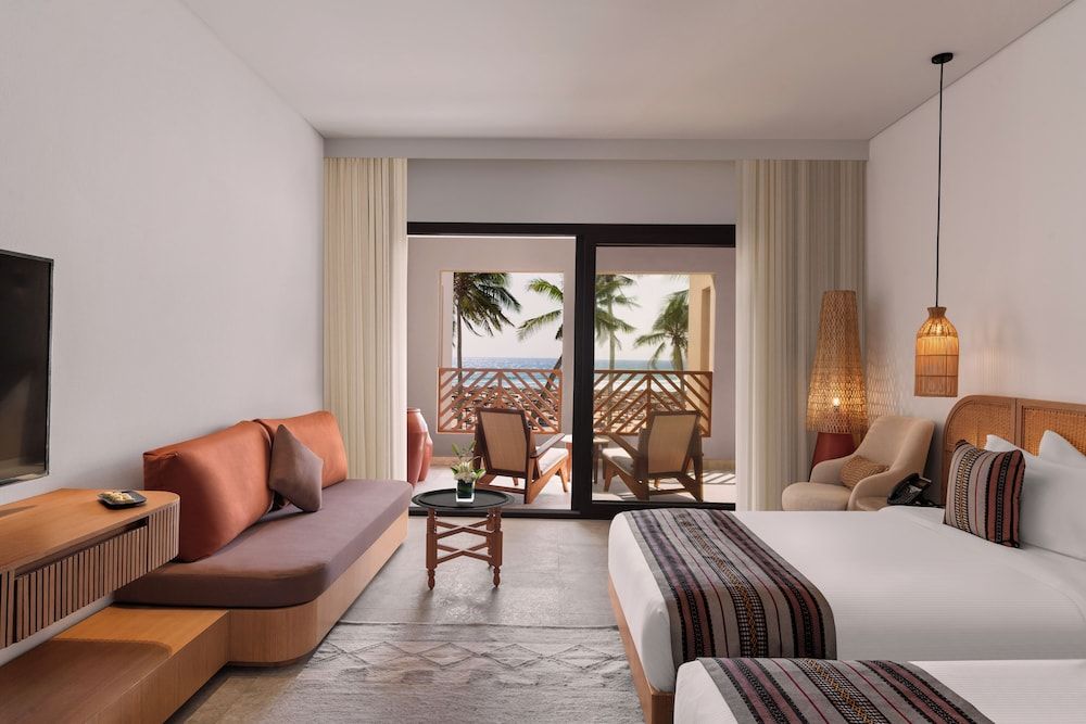 The Club by Fanar Club Executive Room With Aqua Park Entrance