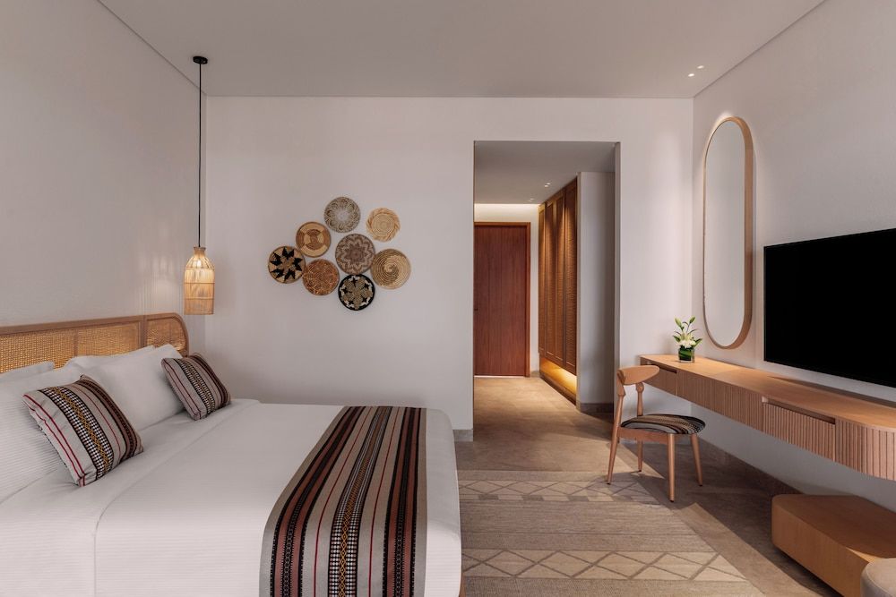 The Club by Fanar Club Executive Room With Aqua Park Entrance 2