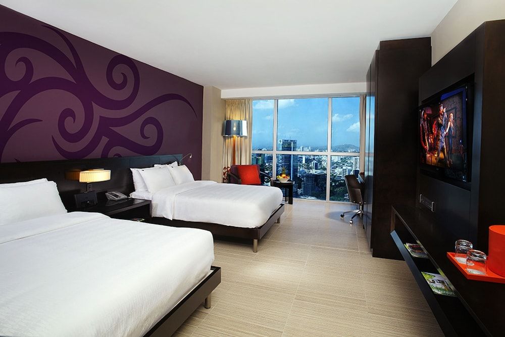 Megapolis Hotel Panamá Deluxe Room, 2 Double Beds, City View