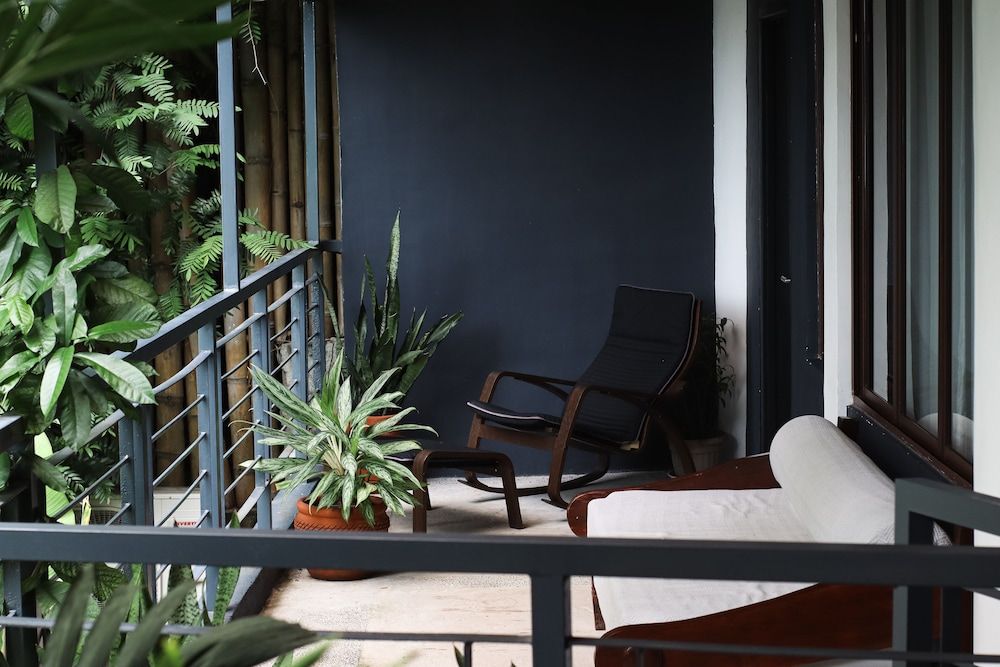 Nuuk Taal Lake Deluxe Room 3