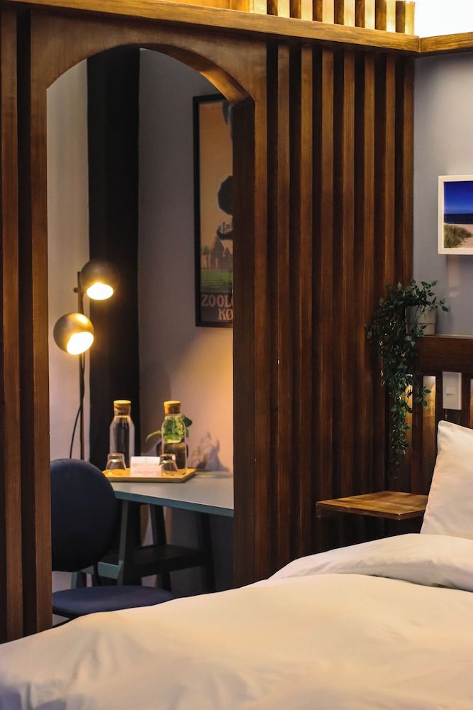 Nuuk Taal Lake Deluxe Room