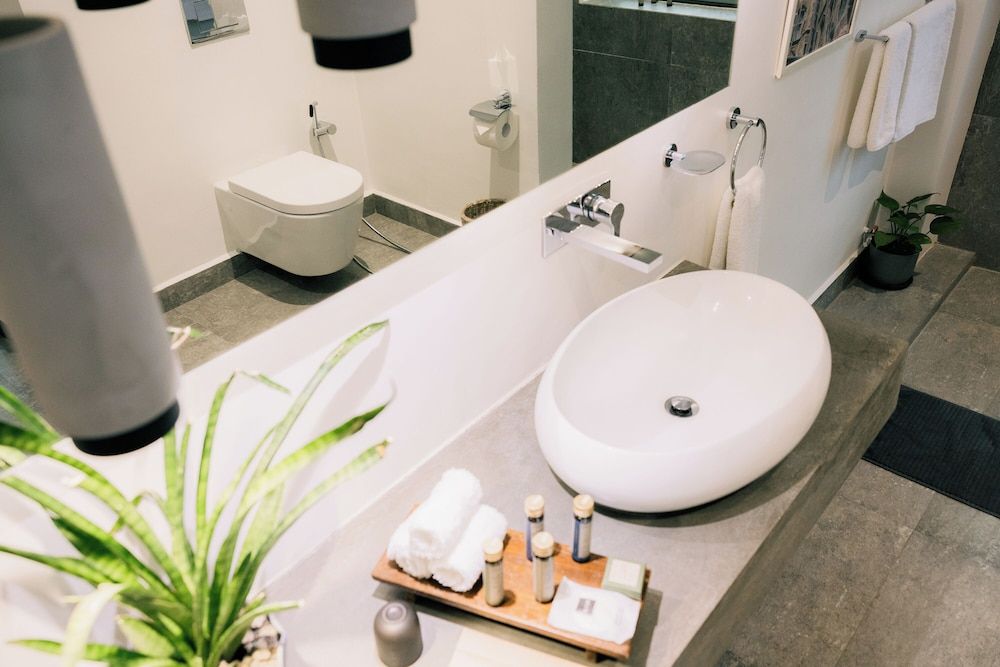 Nuuk Taal Lake Family Suite 6