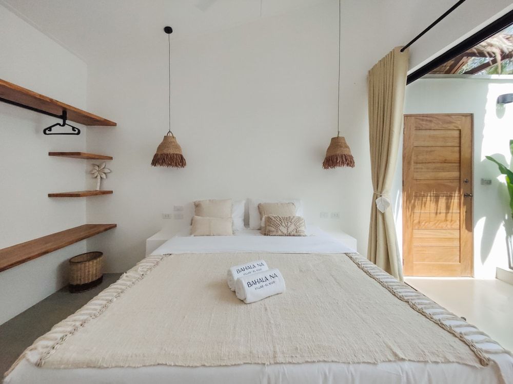 Bahala Na Villas Villa