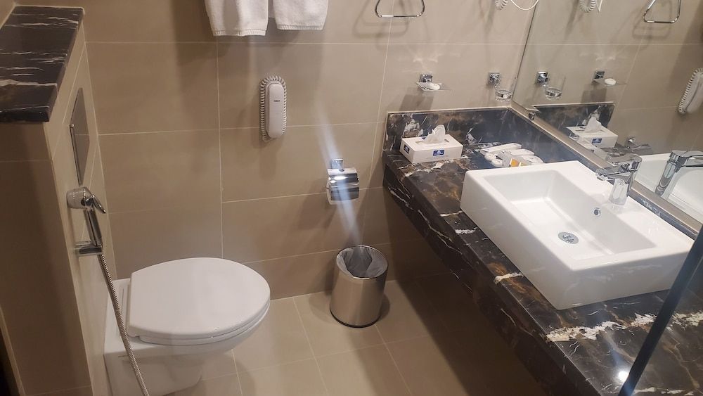 Islamabad Hotel Deluxe Double or Twin Room 8