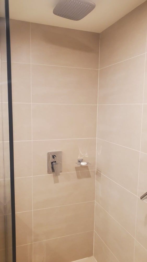 Islamabad Hotel Deluxe Double or Twin Room 9