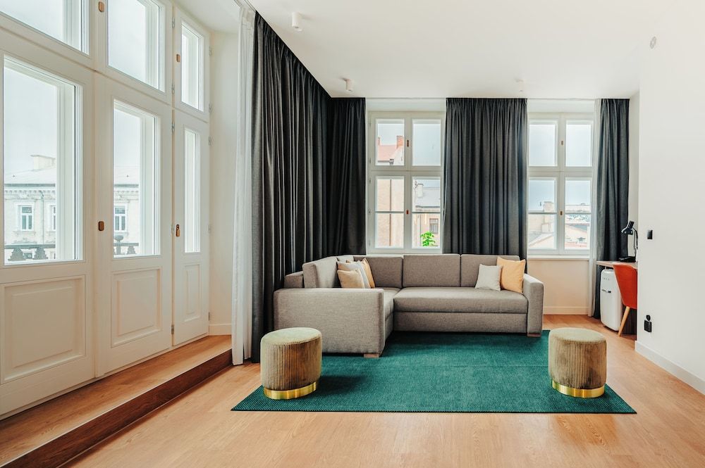 Hilton Garden Inn Radom Suite, 1 Bedroom 7