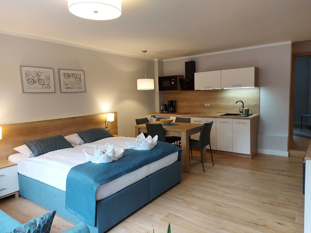 Comfort Apartment, Multiple Beds, Balcony 2