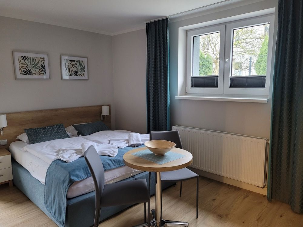 Basic Apartment 4