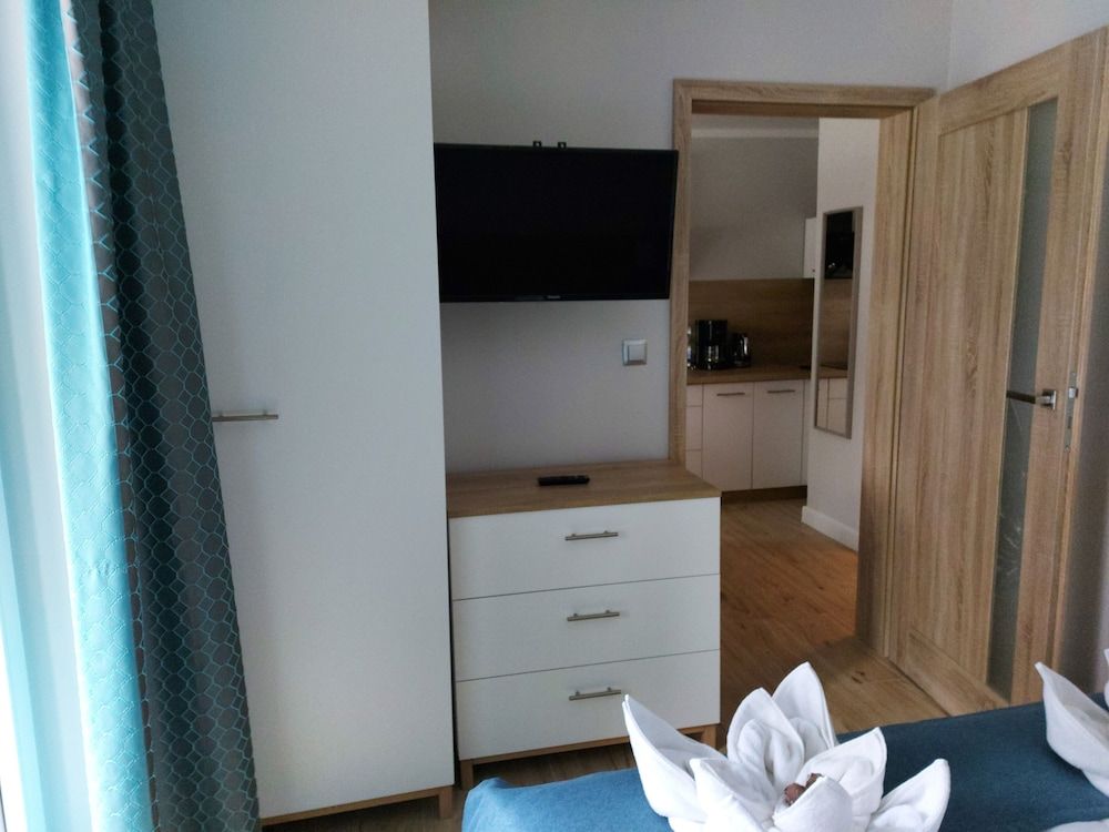 Comfort Apartment, Balcony 3
