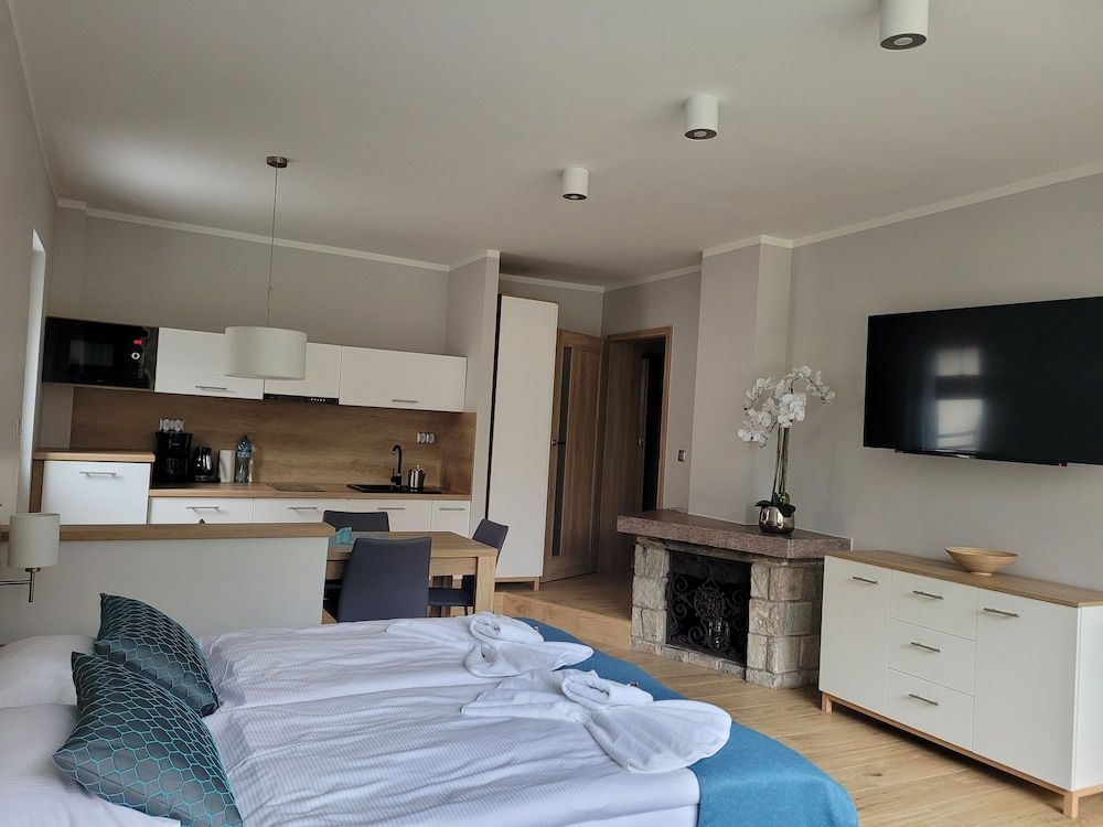 Comfort Apartment, Multiple Beds, Balcony 5