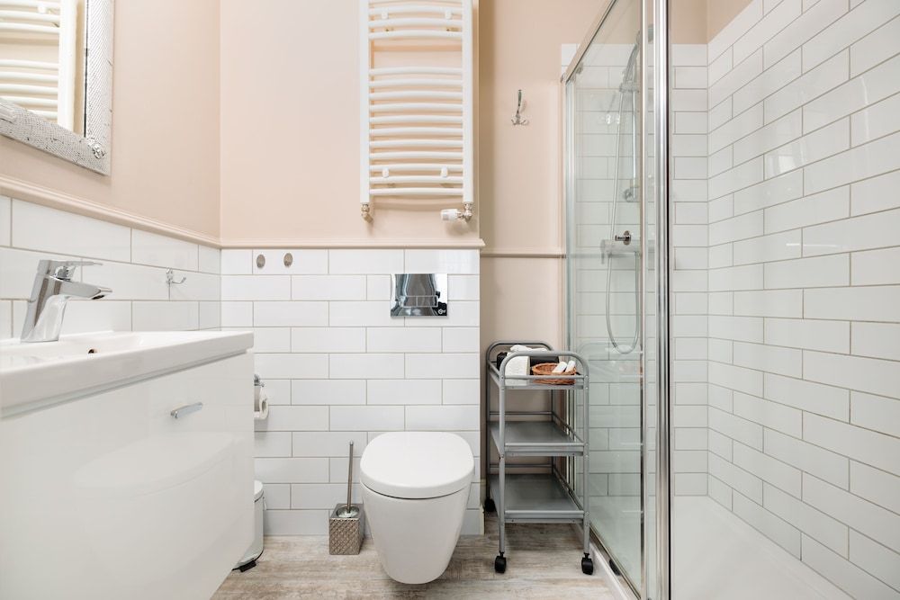 Villa Astra Baltica Room with king-size bed and balcony 13