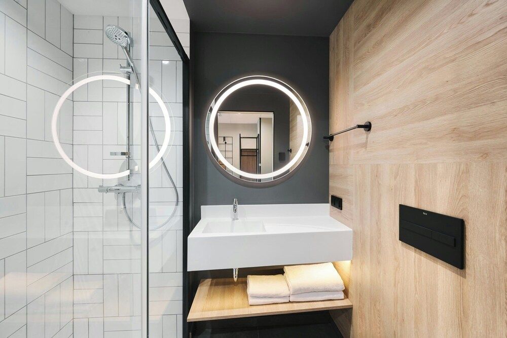 Moxy Warsaw City Room, 2 Twin Beds 3