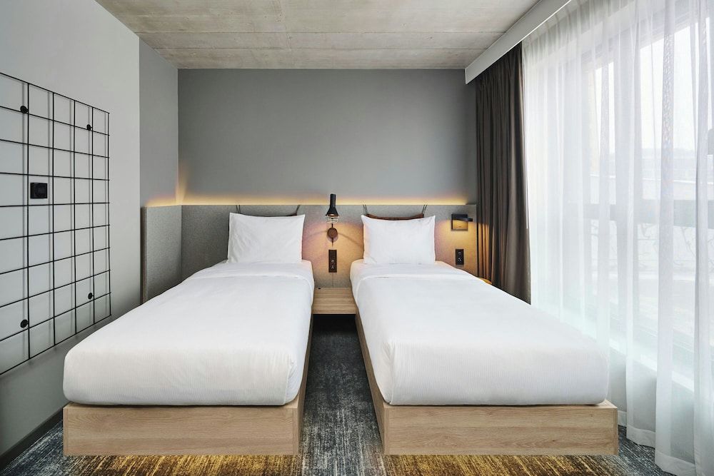 Moxy Warsaw City Room, 2 Twin Beds 2