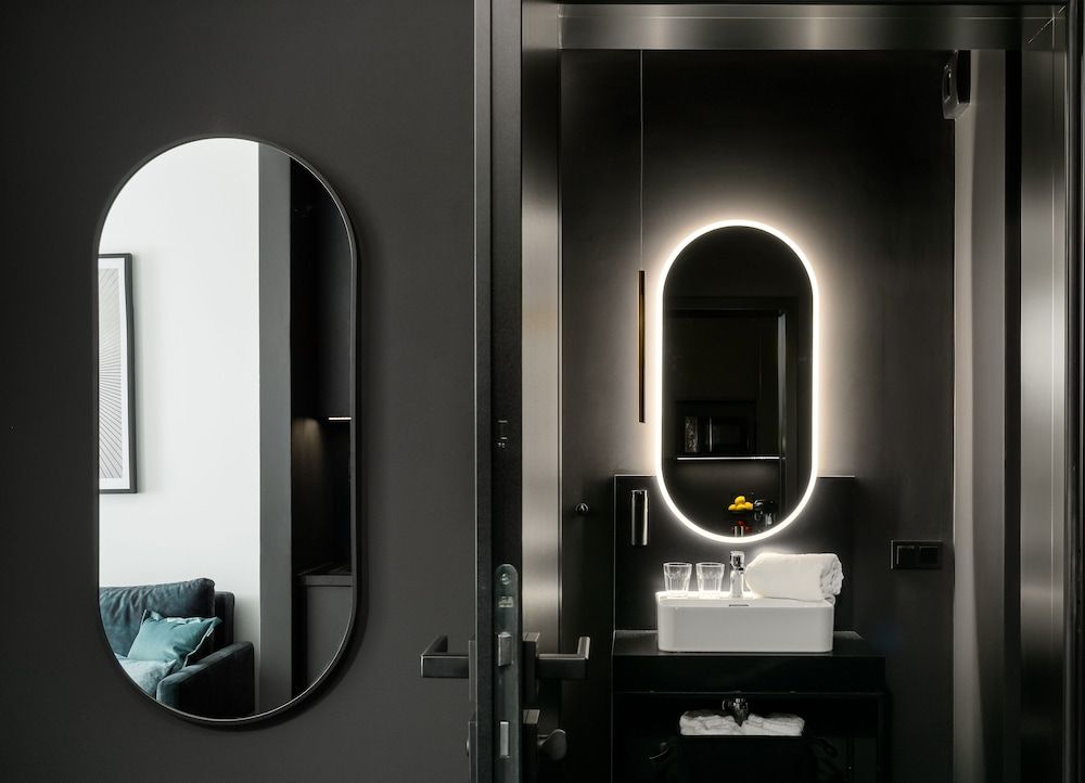 Saint Martin Residence by Y3 Hotels - Poznań Old Town with Wellness Deluxe Studio Suite 6