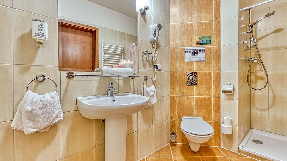Economy Quadruple Room