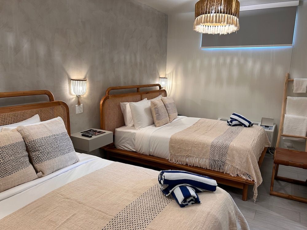 Double Room, 2 Queen Beds