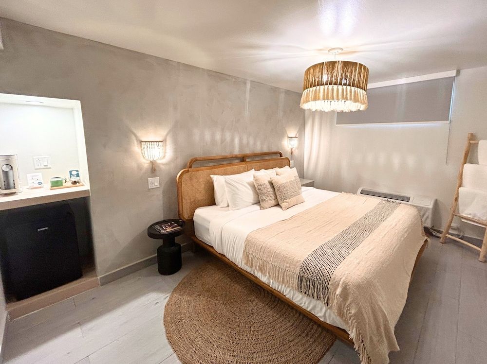Junior Suite, 1 King Bed