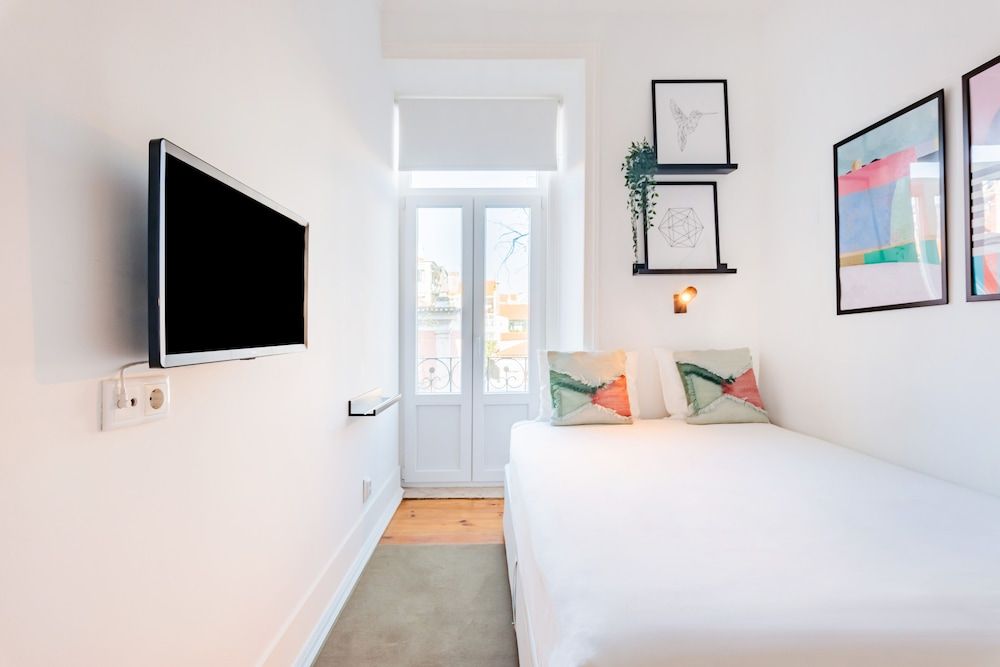 Economy Double Room, 1 Double Bed, Shared Bathroom